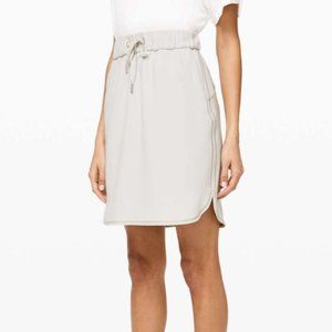 Lululemon On the Fly Pencil Skirt Silverstone